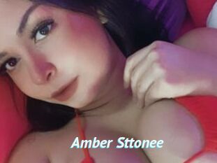 Amber_Sttonee
