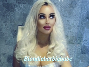 Blondiebarbiebabe