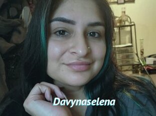 Davynaselena