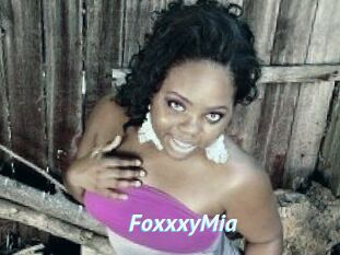 FoxxxyMia