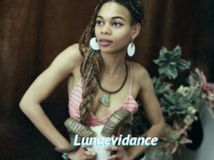 Lunaevidance