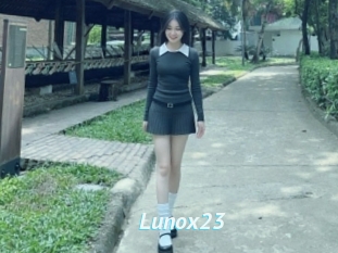 Lunox23