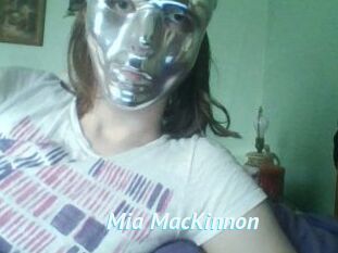 Mia_MacKinnon