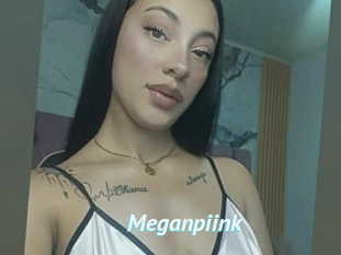 Meganpiink