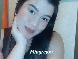 Miagreyxx
