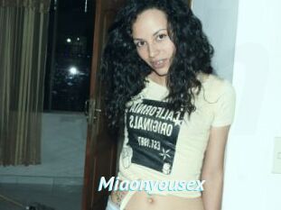 Miaonyousex