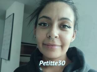 Petitte30