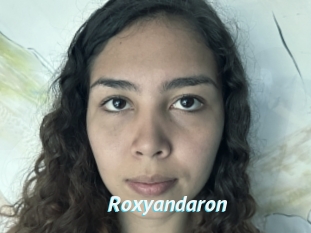 Roxyandaron
