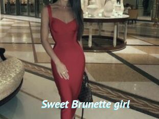 Sweet_Brunette_girl