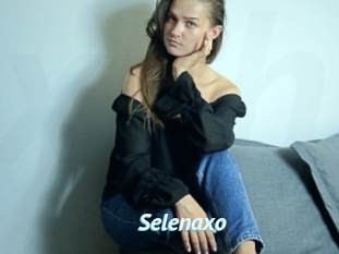 Selenaxo