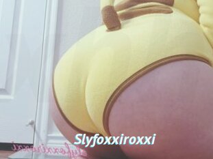 Slyfoxxiroxxi