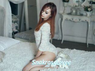 Snakroselovee